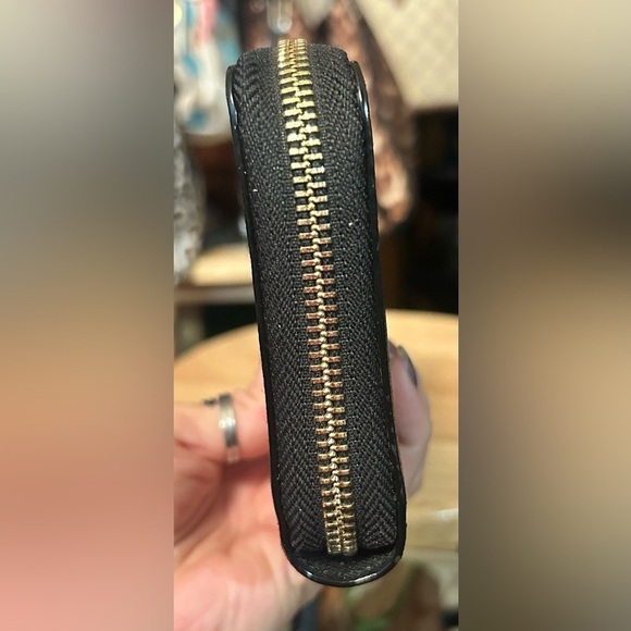 Kate Spade NY Schuyler Lg Continental Zip Wallet MINT CONDITION!​​​ - Picture 4 of 9